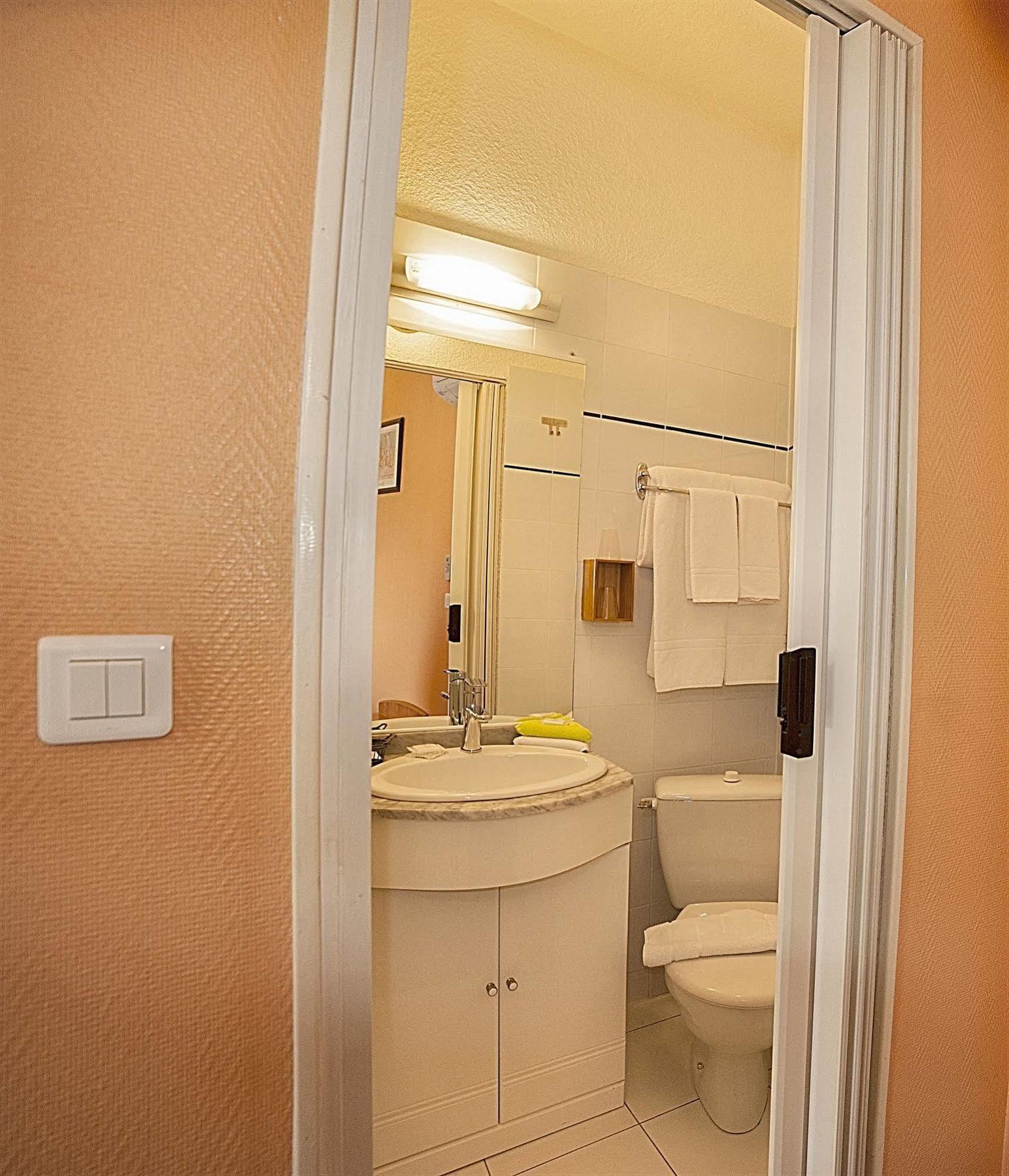 Hotel Du Soleil Saint-Raphaël Dış mekan fotoğraf